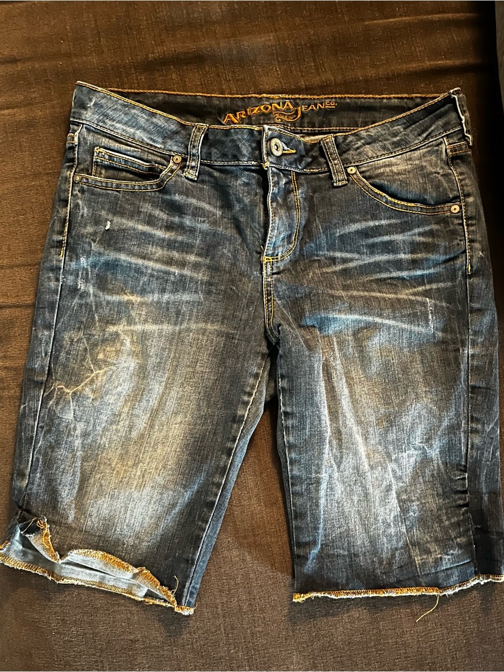 Vintage Arizona Jean Co. Y2K Dark Wash Distressed Denim Shorts - Size 7
